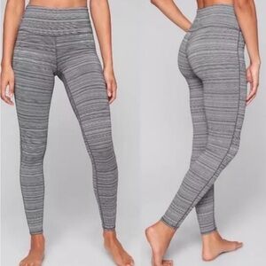 Athleta Medium Tall Gray Jacquard Chaturanga Leggings
